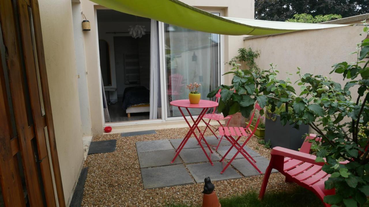 L Esprit Loft Gite 3*** Montreuil-sur-Maine Exterior foto
